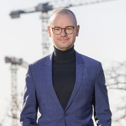 Tim-Oliver Müller